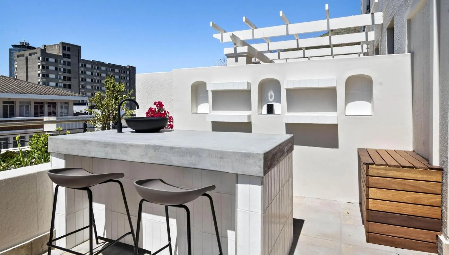 Ferienwohnung Atlantic Views Luxury 2-Bed With Pool In Sea Point Kapstadt 0*,  Südafrika