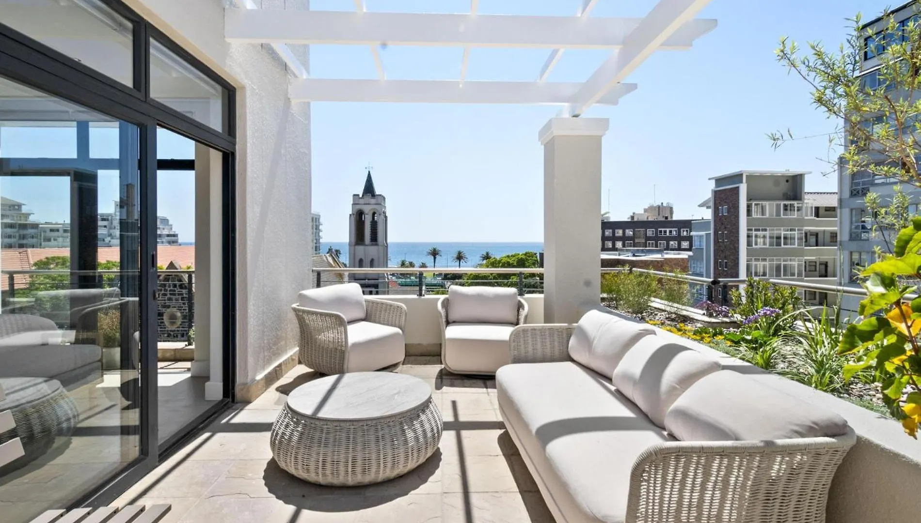 Ferienwohnung Atlantic Views Luxury 2-Bed With Pool In Sea Point Kapstadt Apartment