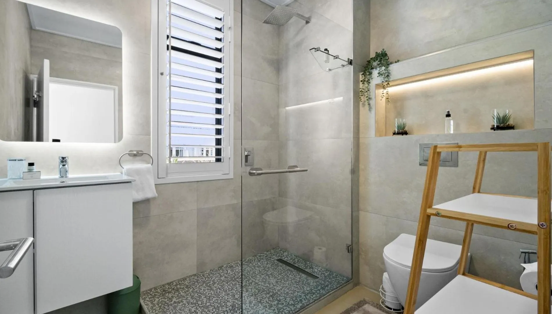 Ferienwohnung Atlantic Views Luxury 2-Bed With Pool In Sea Point Kapstadt