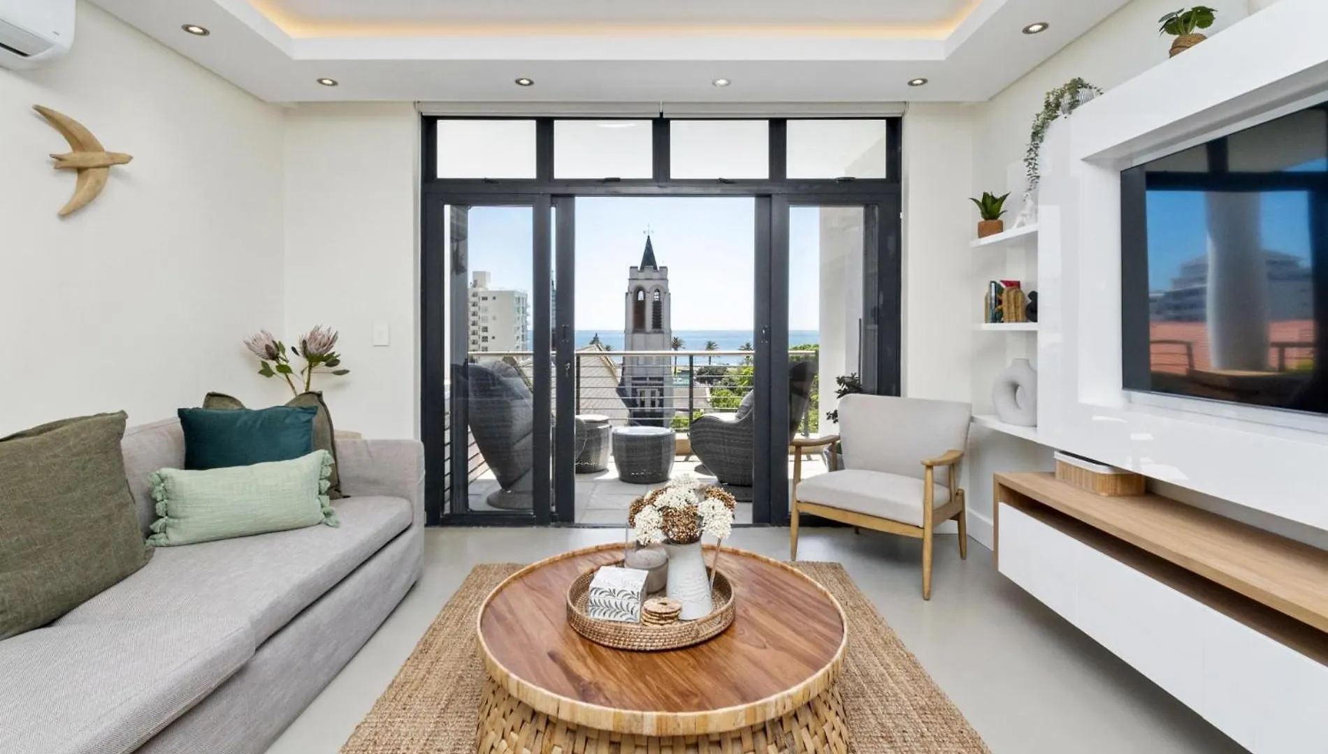 Ferienwohnung Atlantic Views Luxury 2-Bed With Pool In Sea Point Kapstadt