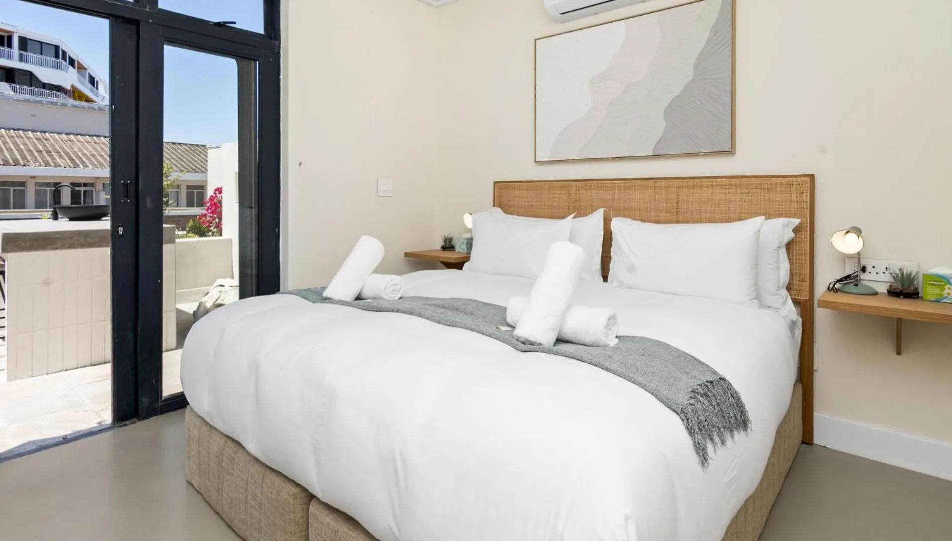 Ferienwohnung Atlantic Views Luxury 2-Bed With Pool In Sea Point Kapstadt
