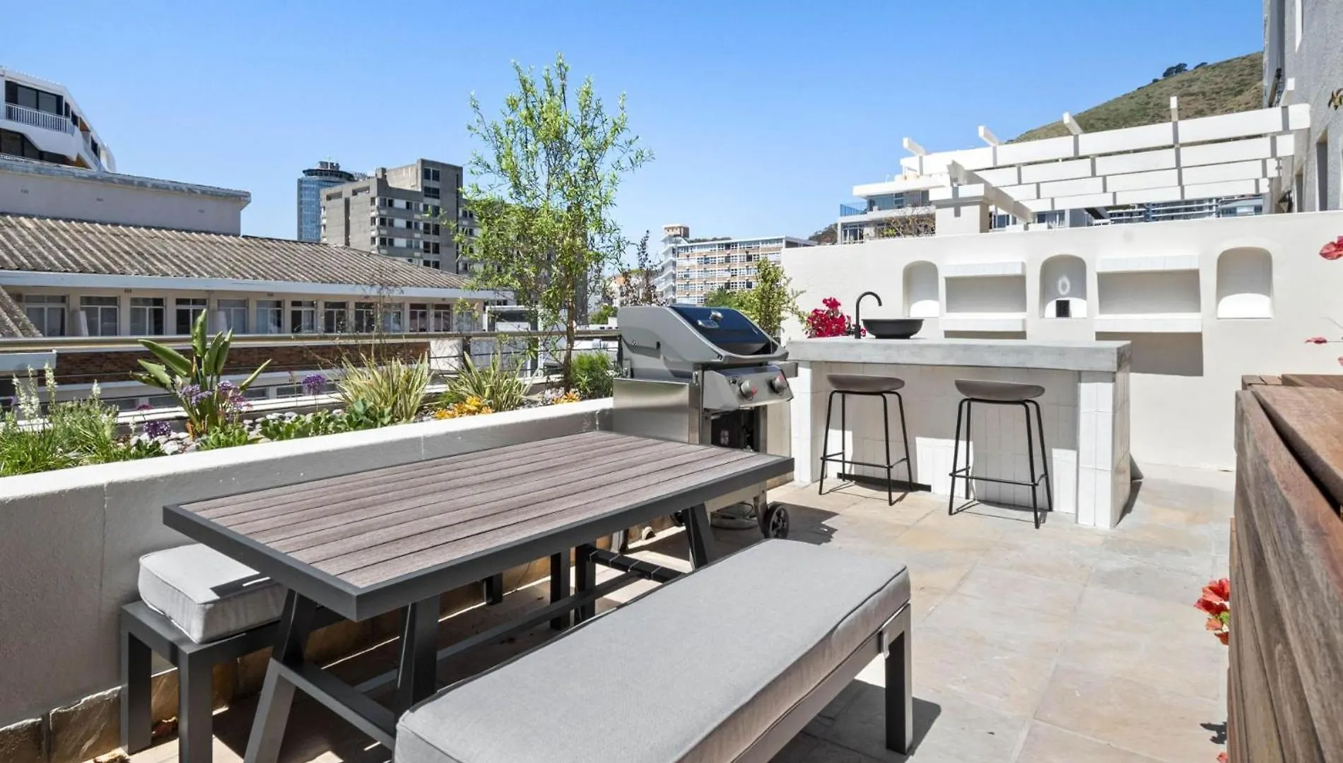 Apartment Ferienwohnung Atlantic Views Luxury 2-Bed With Pool In Sea Point Kapstadt